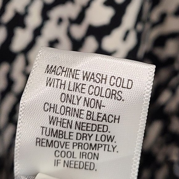 Dana Buchman Dress Womens 2X Black Ivory Print Jersey Knit Faux Wrap - Picture 6 of 6